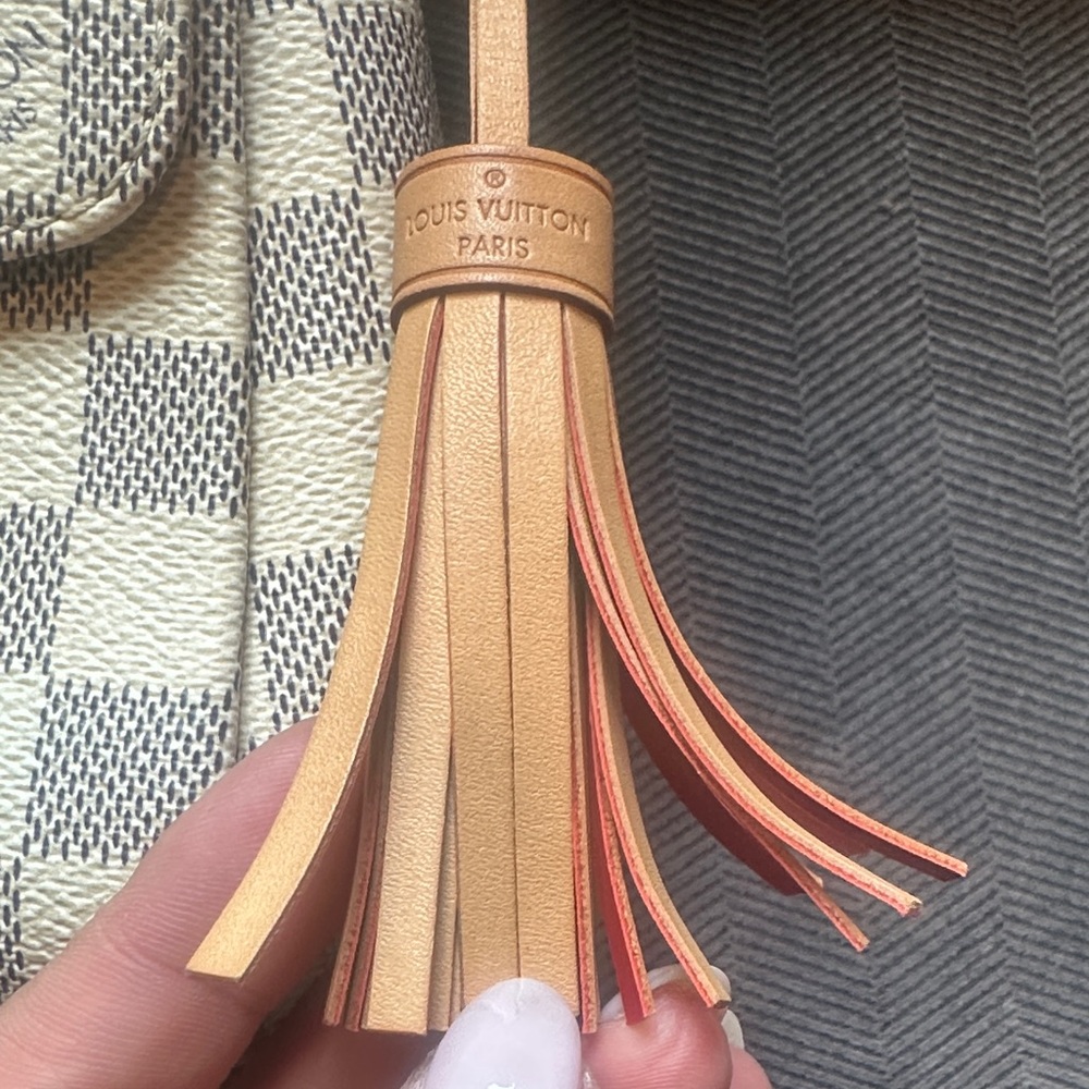 Louis Vuitton Damier Azur Croisette Shoulder Bag in White, Gray & Tan - Picture 10 of 15